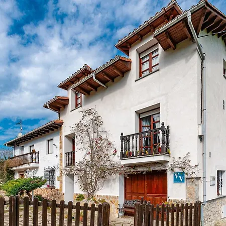 Casa Rural El Traveseu Alpstuga *