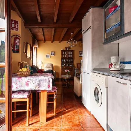 Casa Rural El Traveseu Alpstuga Camango